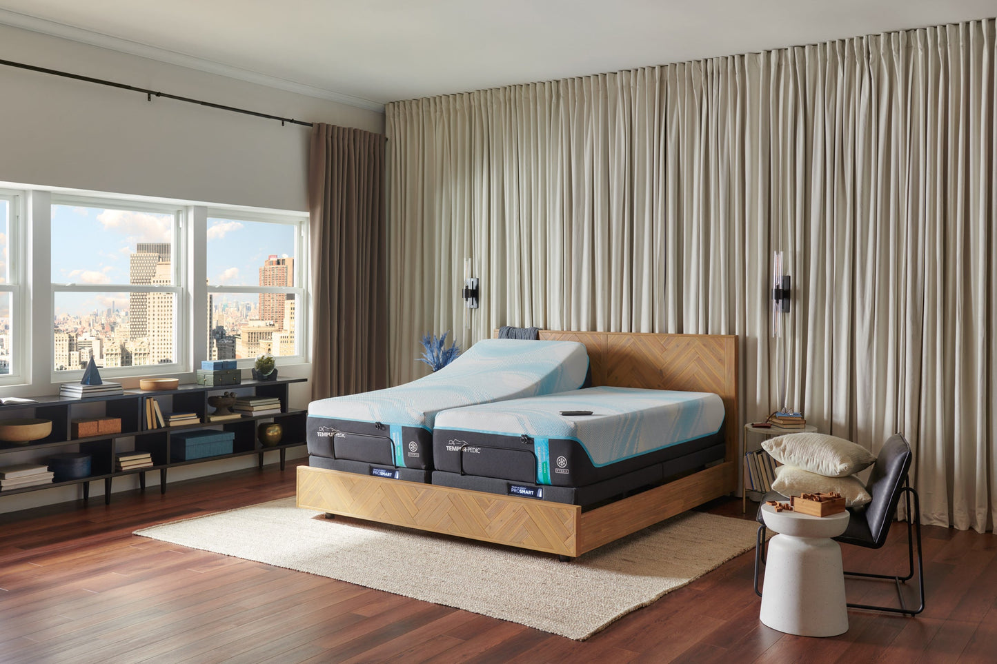 TEMPUR-LUXEbreeze° Medium Hybrid Mattress 2023