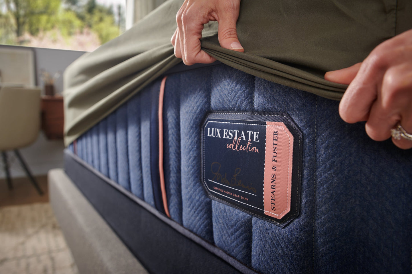 Stearns & Foster Lux Estate® 16" Medium Euro Top Mattress