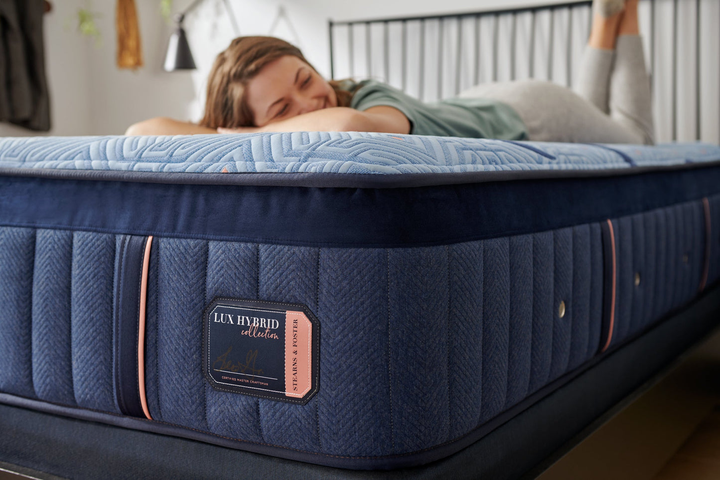 Stearns & Foster Lux Hybrid 14.5" Firm Mattress
