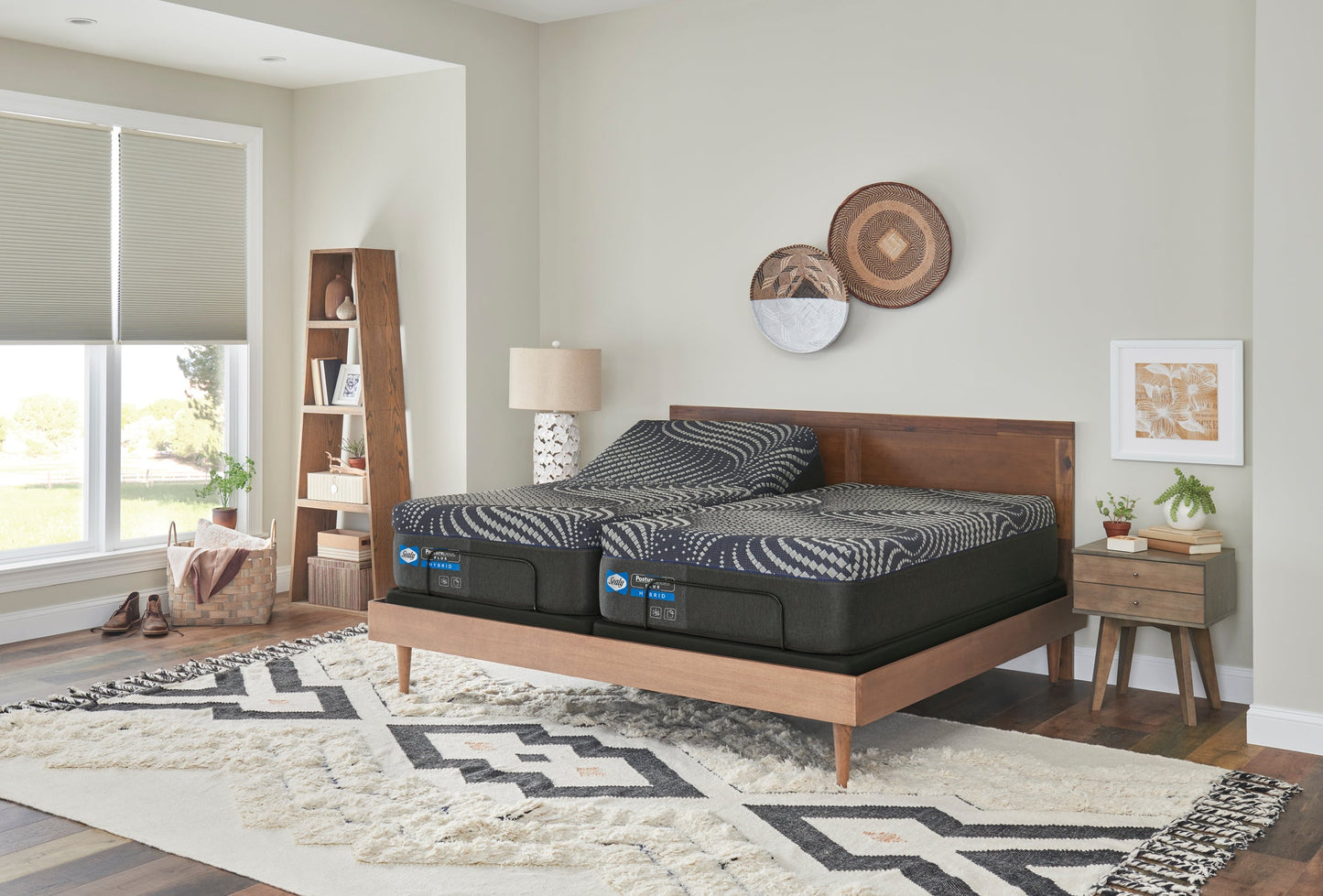 Sealy Posturepedic® Plus Hybrid Albany Medium Mattress