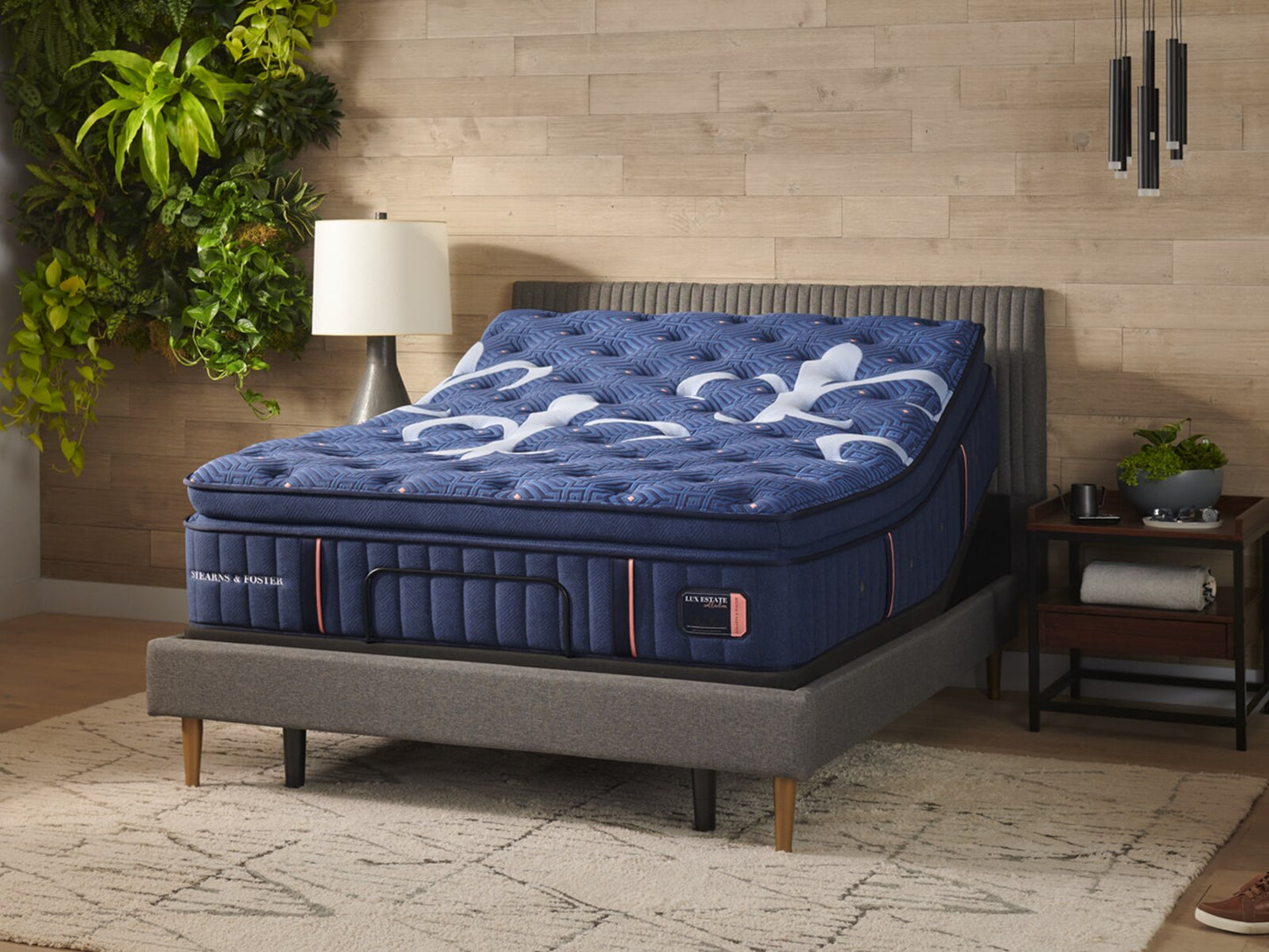 Stearns & Foster Lux Estate® 16" Soft Euro Top Mattress